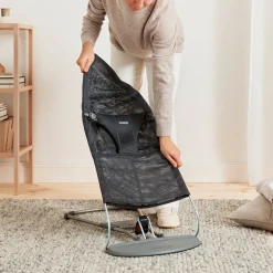 BabyBjörn Bliss Skråstol i Mesh, Anthracite