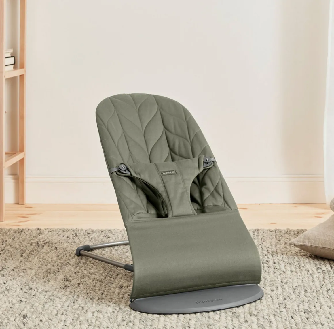 BabyBjörn Bliss Skråstol Woven Bladmønstret Quilt, Mørkegrøn