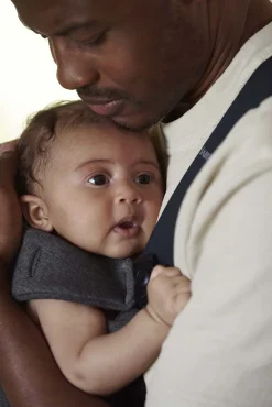 BabyBjörn Mini Bæresele 3D Jersey, Sort/grå