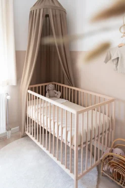 Baby's Only Sengehimmel, Clay