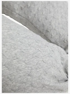 Beemoo CARE Cozy Graviditets- og Ammepude, Hearted Grey