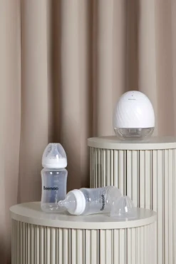 Beemoo CARE Wearable Elektrisk Brystpumpe Single inkl. Modermælksflaske 240 ml 2-pak