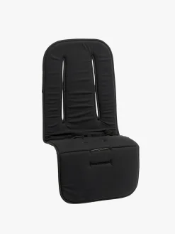 Beemoo Hynde, All Black