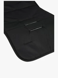 Beemoo Hynde, All Black