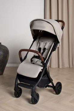 Beemoo Pro Airway Klapvogn, Latte Beige