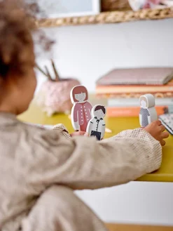 Bloomingville MINI Træfigurer Familien Wilton 6 Stk.