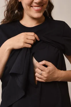 Boob Vente/Amme T-Shirt, Svart