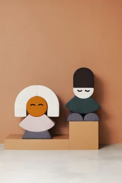 by KlipKlap Mr. Half Circle Face, Beige