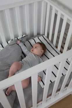 Childhome Tremmeseng, Hvid