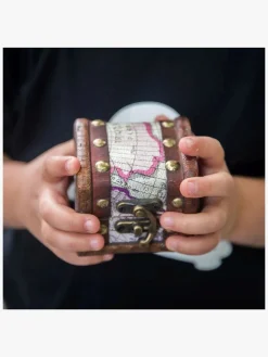 Den Goda Fen Pirate Skattekiste med Diamanter