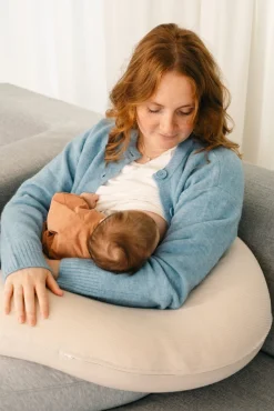 Doomoo  Amme- & Graviditetspude Buddy, Manchester Sand