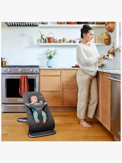 Ergobaby Evolve 3-in-1 Skråstol, Charcoal Grey