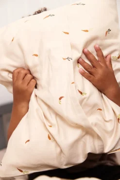 FILIBABBA  GOTS-certificeret Sengesæt 140 x 100, Carrot Thief