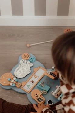 Hemmingsen Kids Mini Aktivitetstavle med Spilledåse