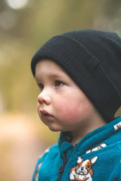 Lindberg Dallas Hue, Sort