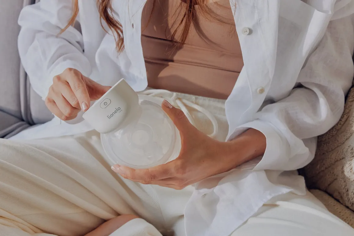 Lionelo Fidi Free Simple Elektrisk Brystpumpe Single, White