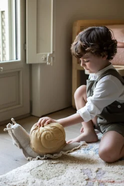 Lorena Canals Pude Lazy Snail