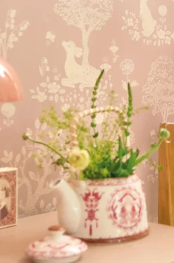 Majvillan Tapet Summer Fields, Dreamy Lilac