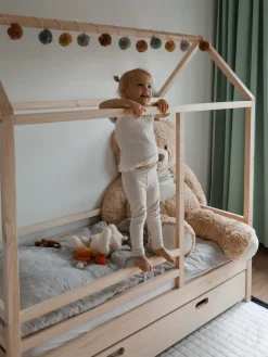 Minitude Nordic JAX Juniorseng 70x140, Natur