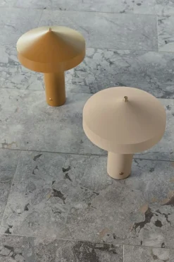 OYOY Hatto Bordlampe, Clay