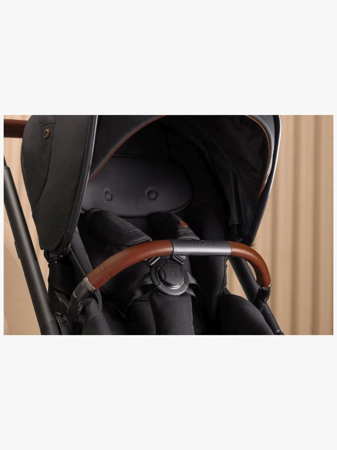 Silver Cross Reef Klapvogn, Orbit